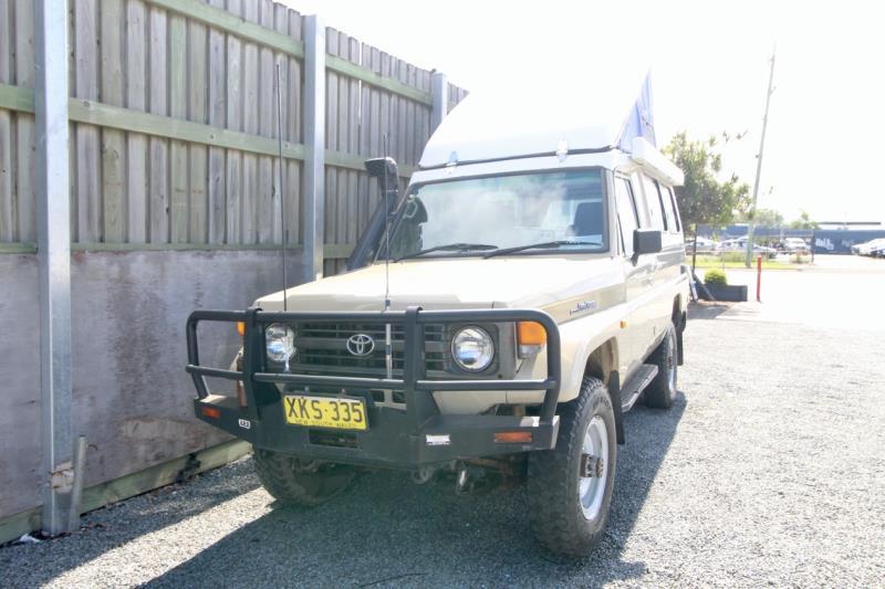 1999 TOYOTA Landcruiser HZJ75 Bushman Trakka 4WD Pop Top Campervan