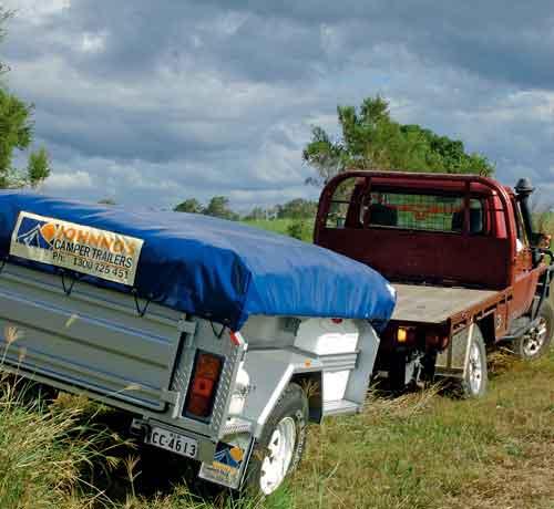 Tow vehicle with camper trailer